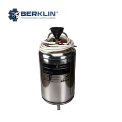 BERKLIN - CHAMPUNERA DE ACERO INOX DE 80L MAGUERA DE 10M Y PISTOLA DE ACERO