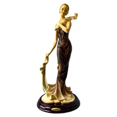 LOMBARDIA - Adorno Figura Decorativa Dama y Pluma 38x15x13CM