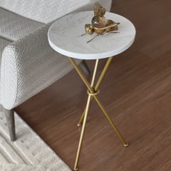 DECORATI - Mesa Auxiliar Clods de Mármol Blanco Dorado