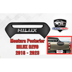 GENERICO - Montura Posterior para camioneta pick up Hilux Revo Black.