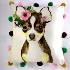 RUE 21 - Cojin Decorativo Estampado Chihuahua con Flores