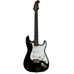 CALIFORNIA - Guitarra Eléctrica Stratocaster BK.