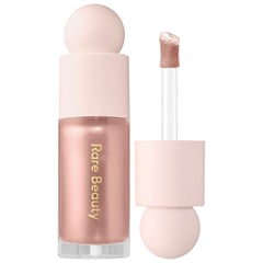 RARE BEAUTY - Iluminador Liquido - Mesmerize rose bronze Selenas go-to shade - Maquillaje