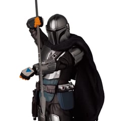 STAR WARS - The Mandalorian MAFEX Nro 200 The Mandalorian 2.0