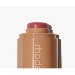 RHODE - Pocket Blush en Sleppy Girl 5.3g - by Hailey Bieber