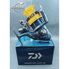 GENERICO - CARRETE SPINNING DAIWA® SWEEPFIRE 4500-2B